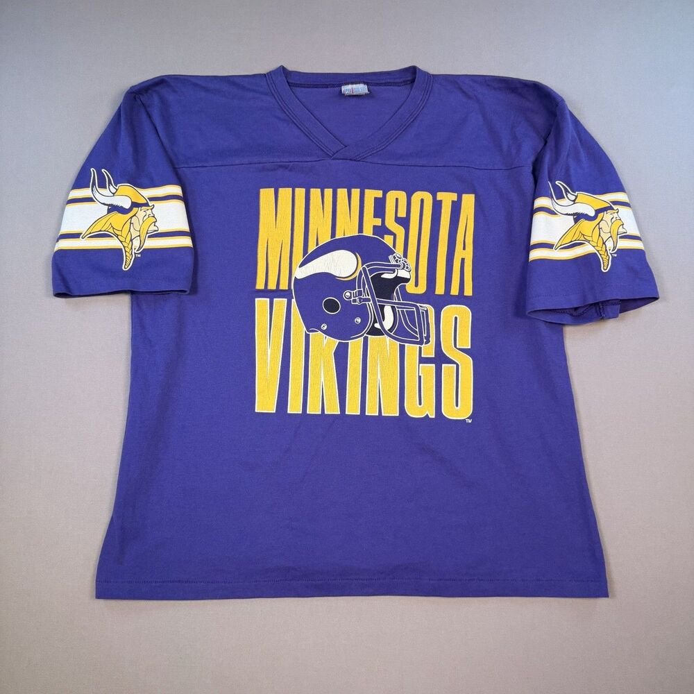 Vintage Minnesota Vikings Shirt Adult XL Purple Garan 1/2 Sleeve Made in USA SS